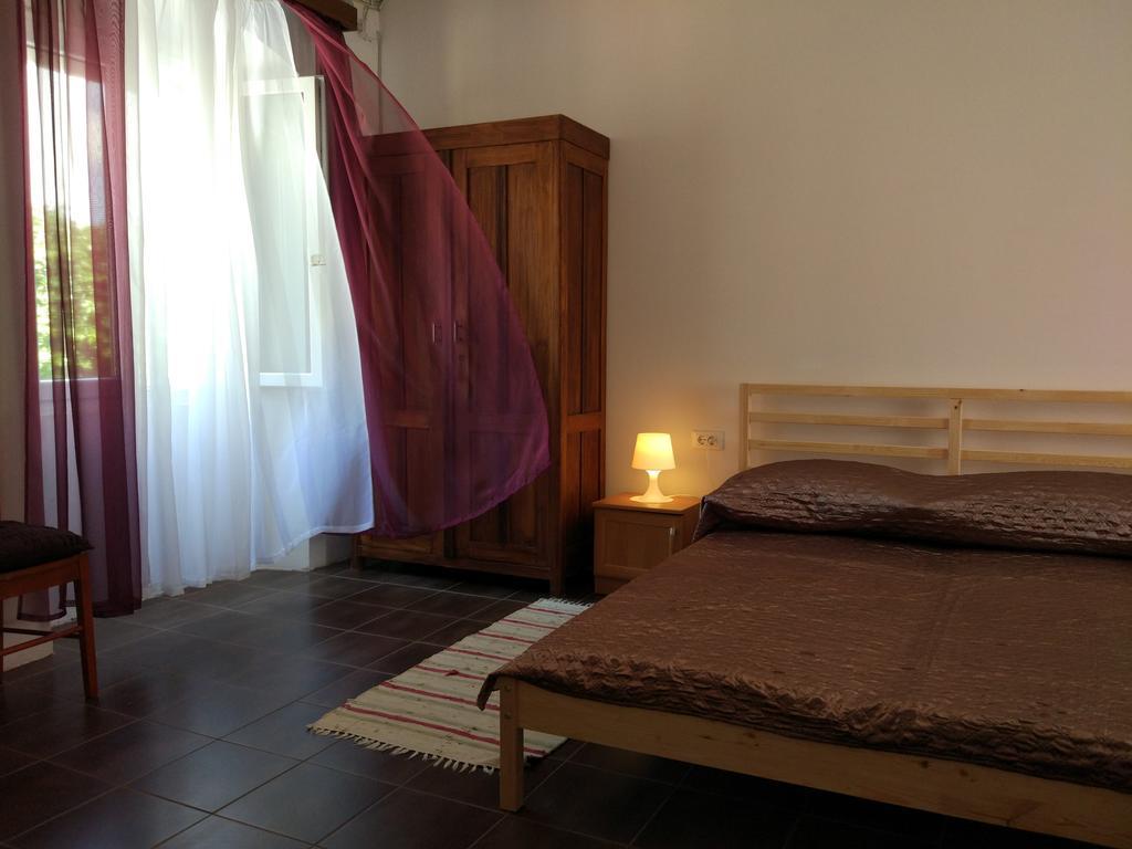 Apartments Madirazza Трогір Екстер'єр фото
