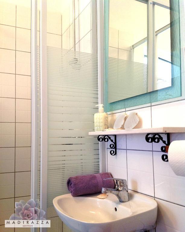 Apartments Madirazza Трогір Екстер'єр фото